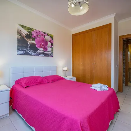 Apartmán Paraiso Da Rocha *